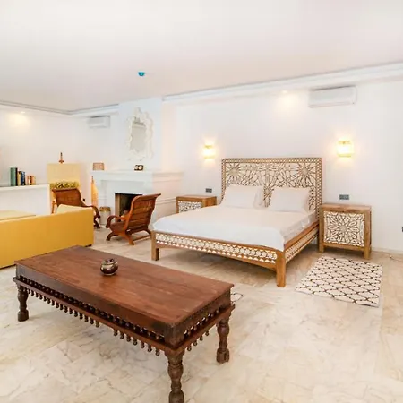 Отель Bona Me Yalikavak *